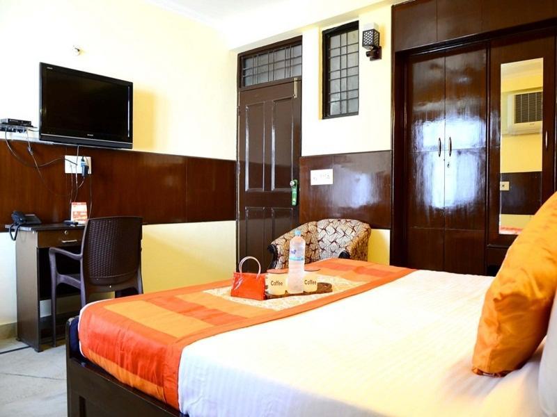 Hotel Olive & Blue - Govt Approved Hotel Near Delhi Airport Нью-Дели Экстерьер фото