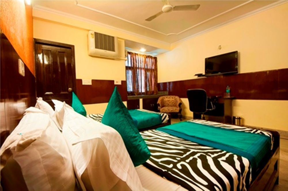 Hotel Olive & Blue - Govt Approved Hotel Near Delhi Airport Нью-Дели Экстерьер фото