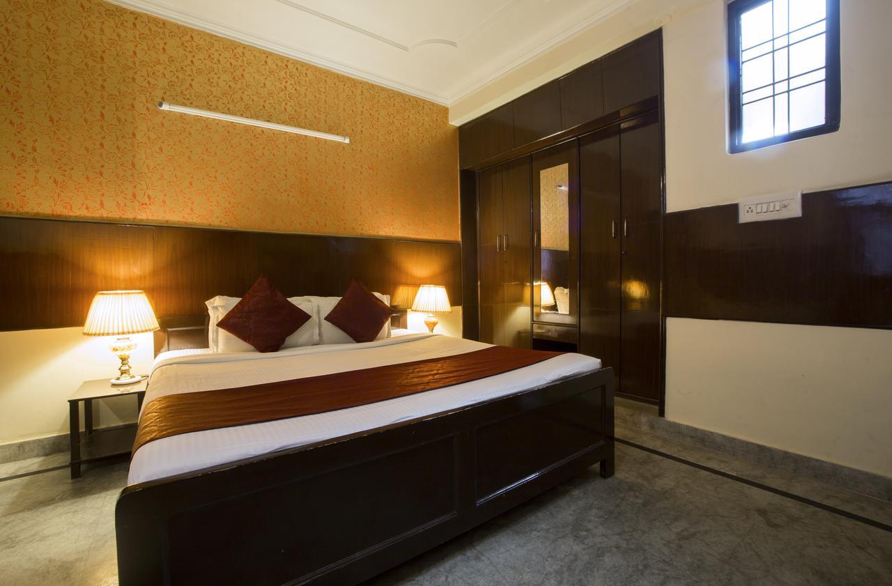 Hotel Olive & Blue - Govt Approved Hotel Near Delhi Airport Нью-Дели Экстерьер фото