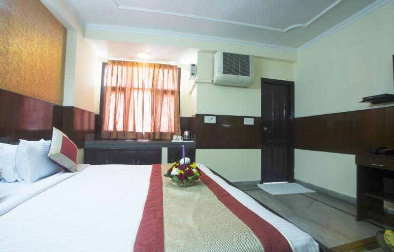 Hotel Olive & Blue - Govt Approved Hotel Near Delhi Airport Нью-Дели Экстерьер фото